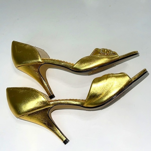 Seychelles Gold with Rhinestone Heels - Picture 9 of 14